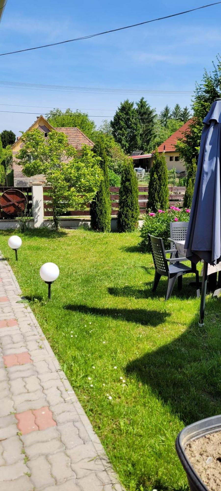 Manipura Villa Szemenyecsörnye Exterior photo